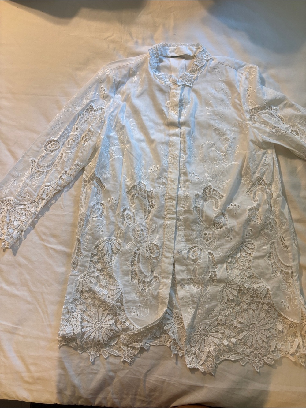 Elie Tahari White Lace Tunic Blouse